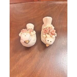 Vintage Porcelain White Bird Salt & Pepper Shakers Raised Pink Roses Gold Trim